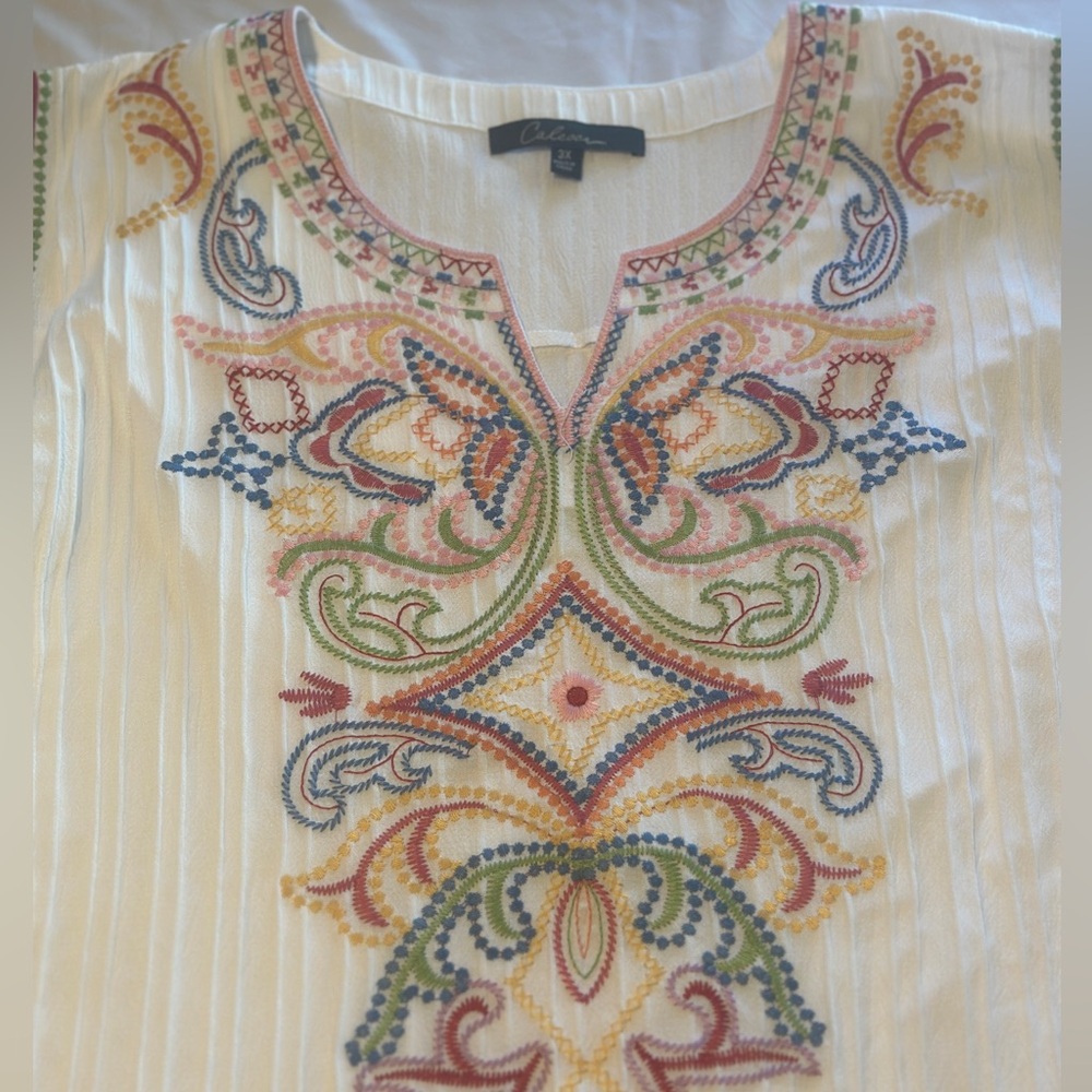 Calessa White Embroidered Blouse